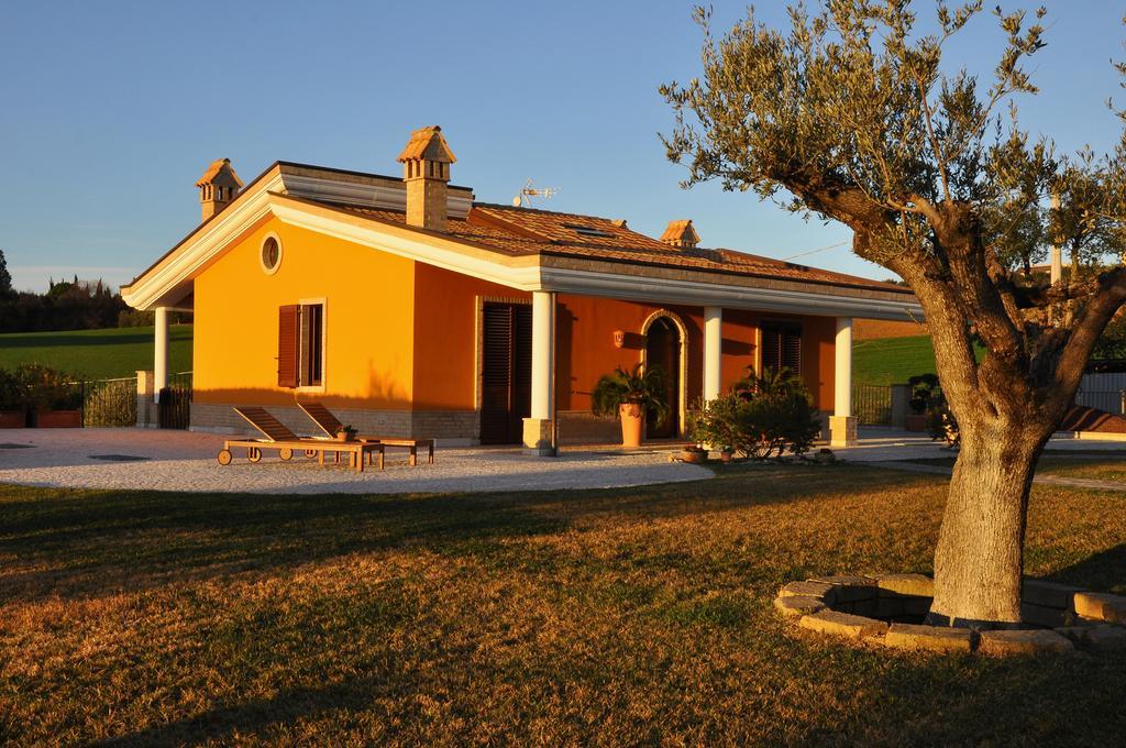 B&B Agrifoglio Sant'Elpidio a Mare Luaran gambar